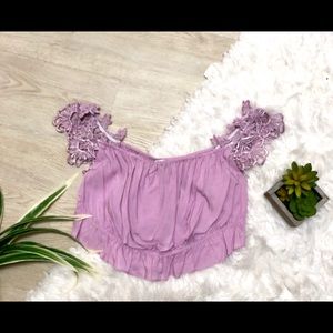 LAVENDER CROP TOP WITH OFF SHOULDER SLEEVES